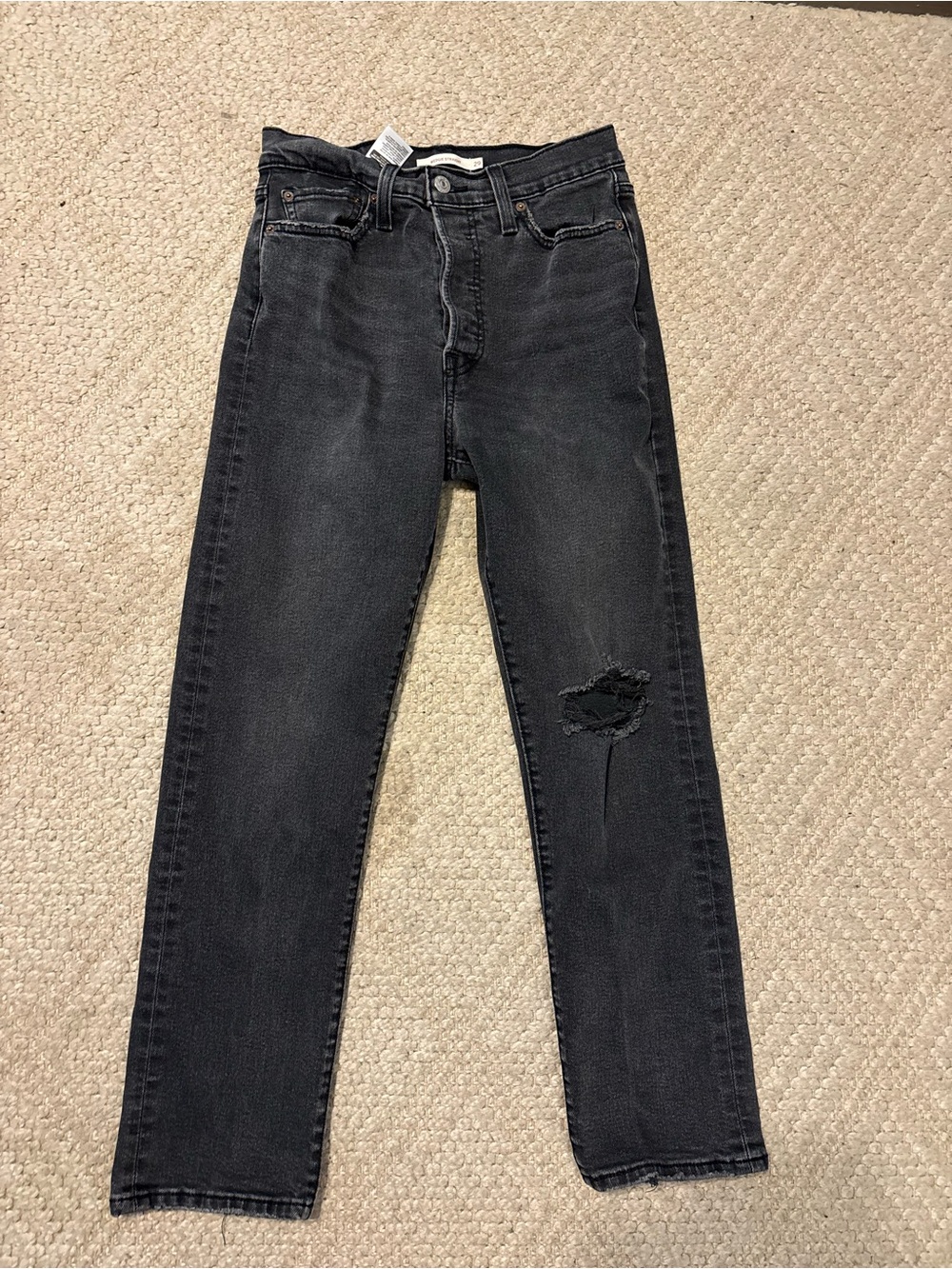 Levi's Women's Straight Leg Black Washed Jeans with Knee Rip